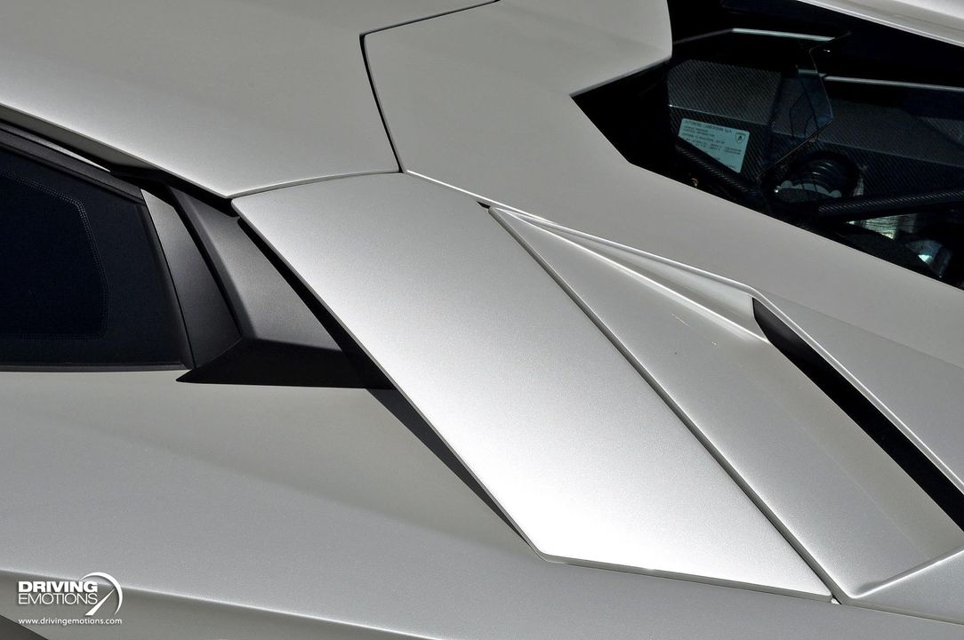 2017 Lamborghini Aventador S