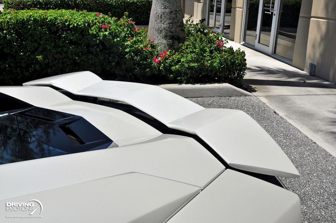 2017 Lamborghini Aventador S