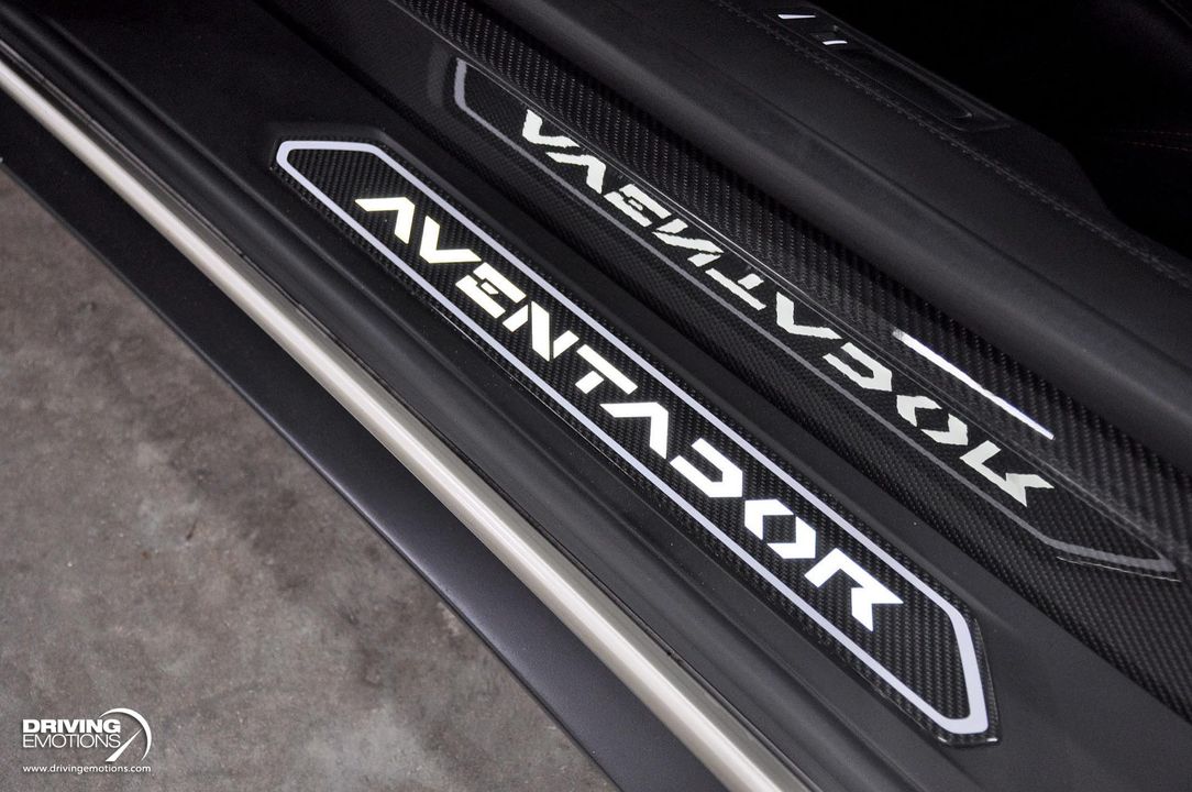 2017 Lamborghini Aventador S