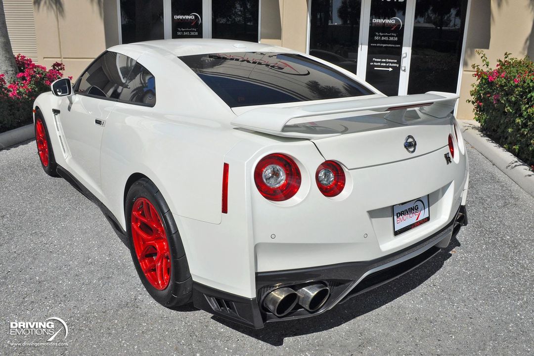 2019 Nissan GT-R