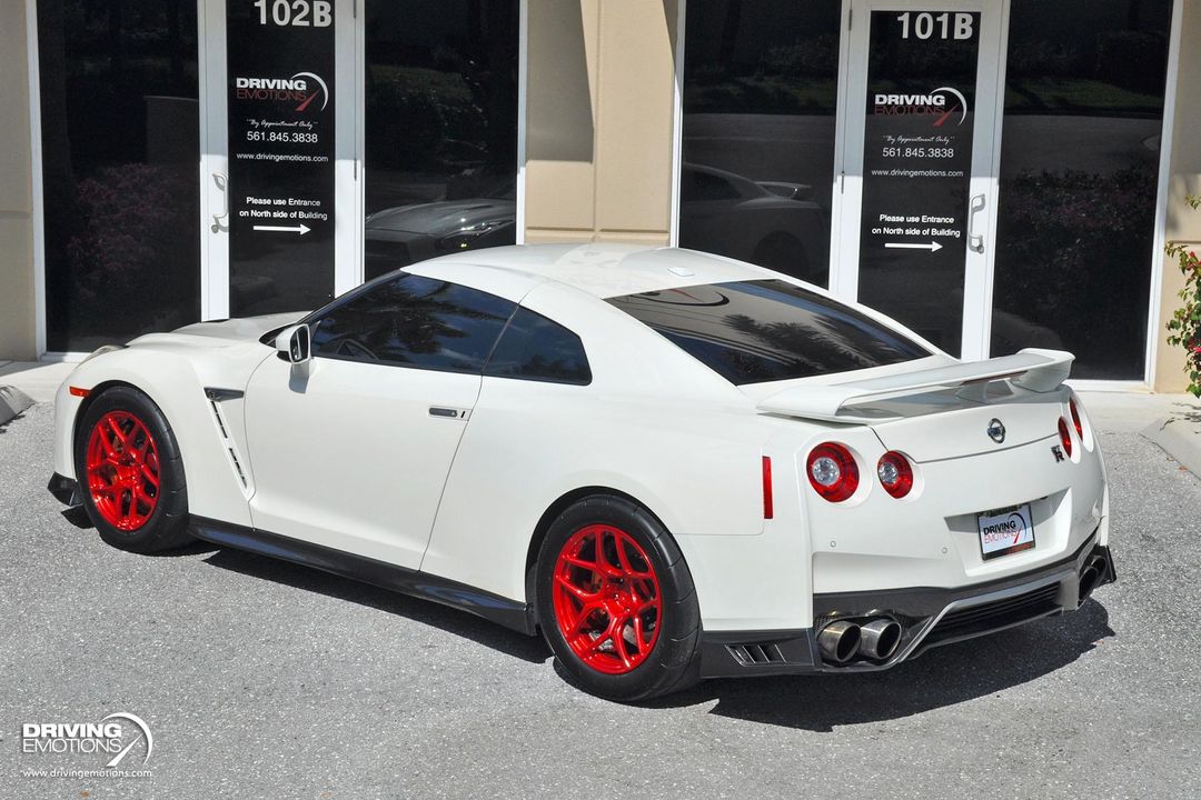 2019 Nissan GT-R