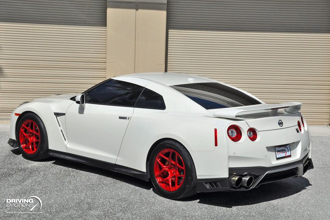2019 Nissan GT-R