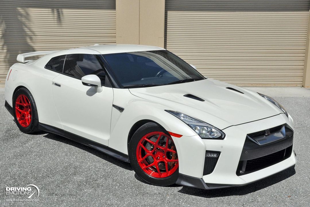 2019 Nissan GT-R