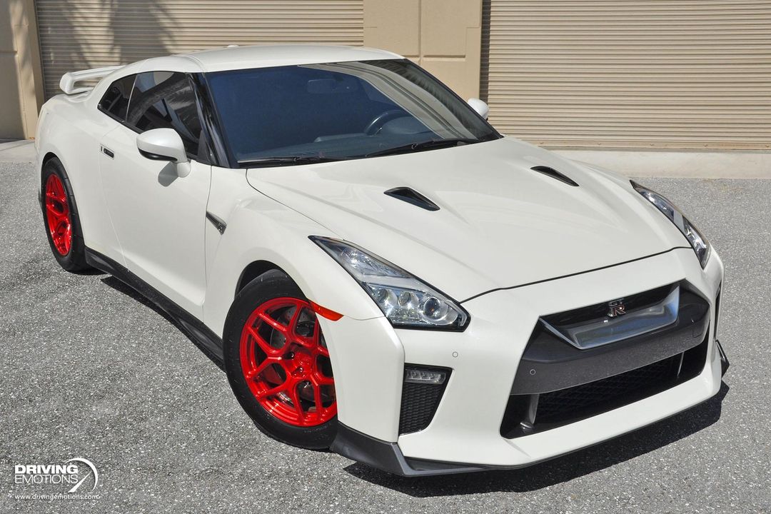 2019 Nissan GT-R