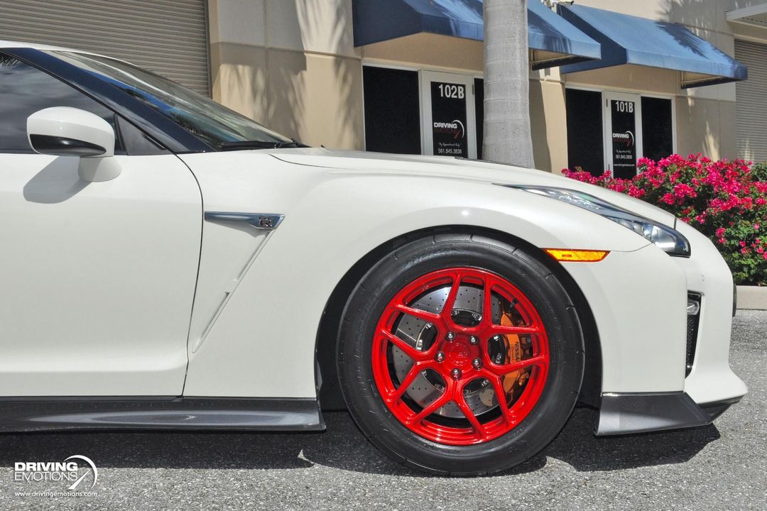 2019 Nissan GT-R
