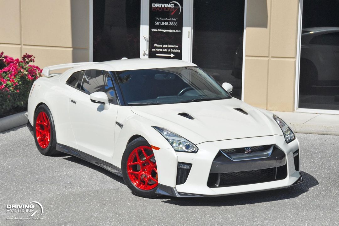 2019 Nissan GT-R
