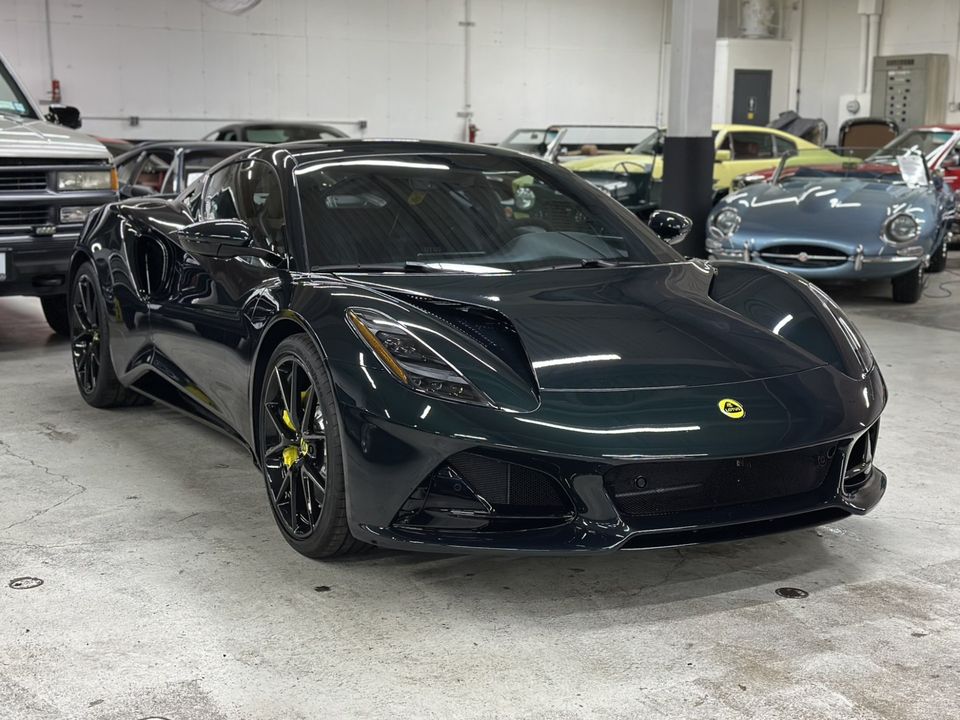 2025 Lotus Emira V6