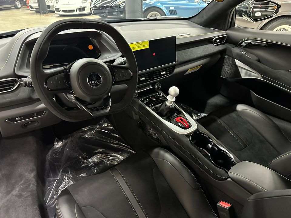 2025 Lotus Emira V6