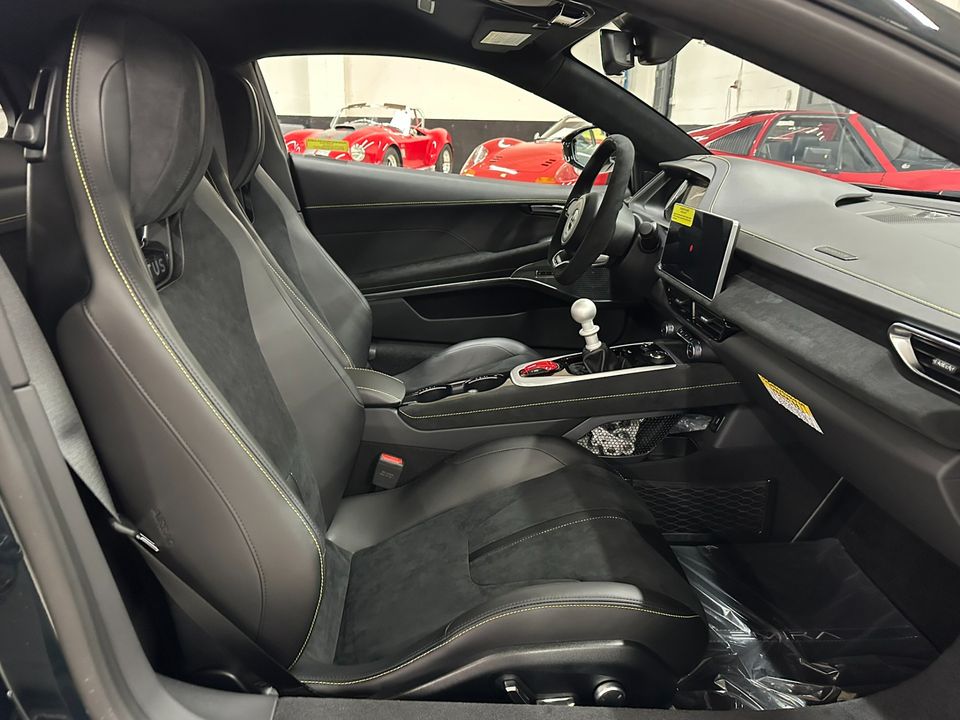 2025 Lotus Emira V6