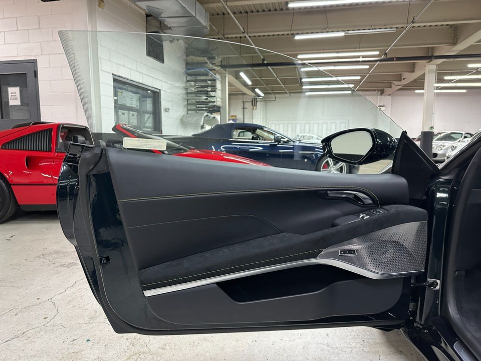 2025 Lotus Emira V6