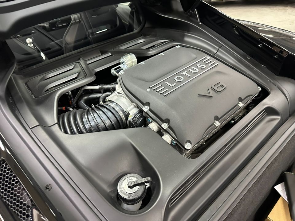 2025 Lotus Emira V6