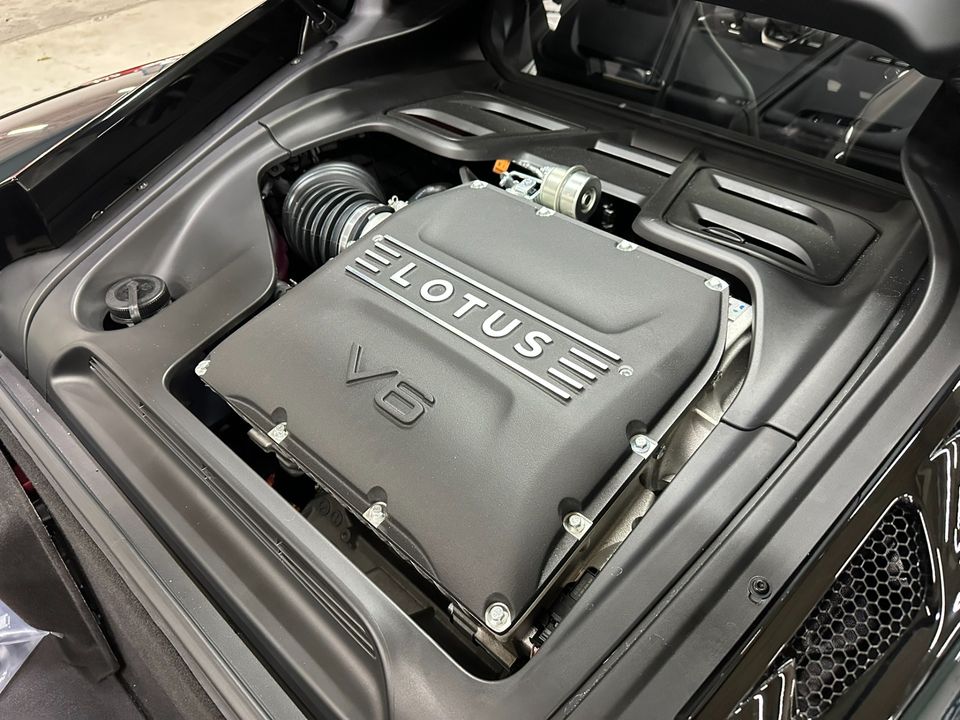 2025 Lotus Emira V6