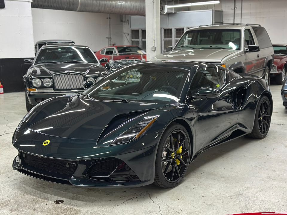 2025 Lotus Emira V6