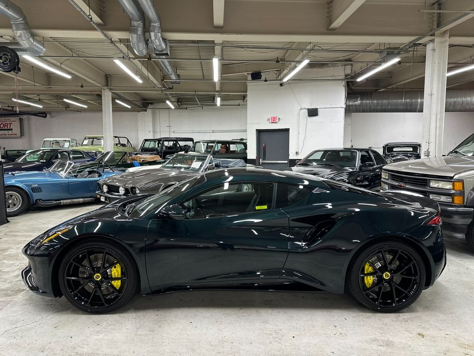 2025 Lotus Emira V6