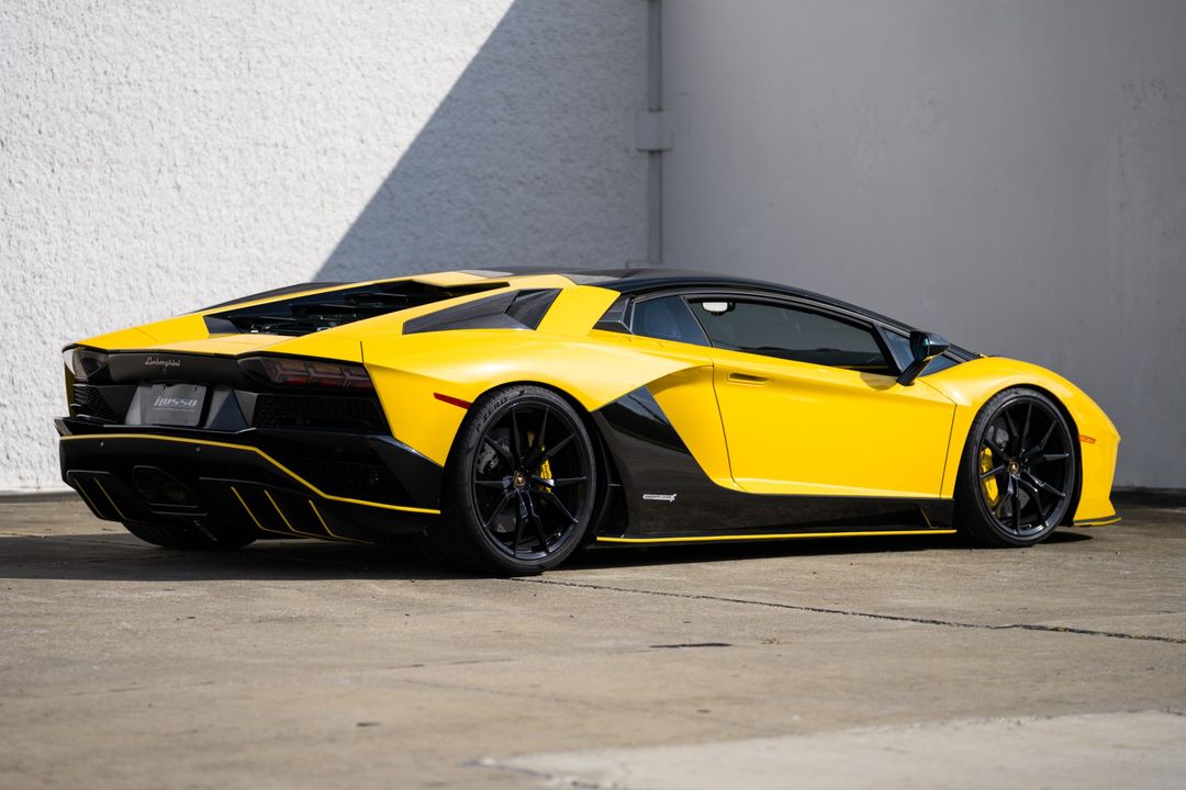 2018 Lamborghini Aventador S