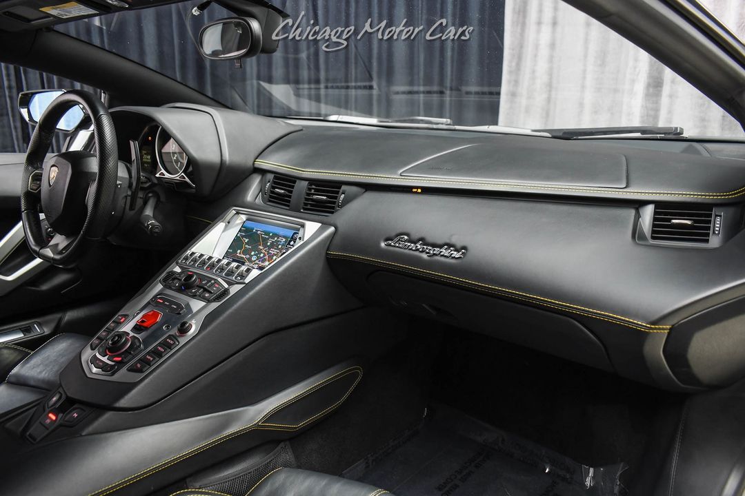 2012 Lamborghini Aventador