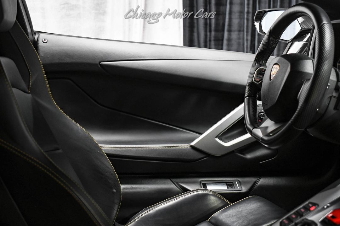 2012 Lamborghini Aventador