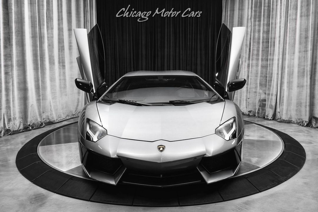 2012 Lamborghini Aventador