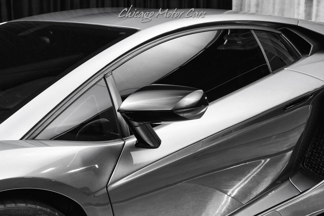 2012 Lamborghini Aventador