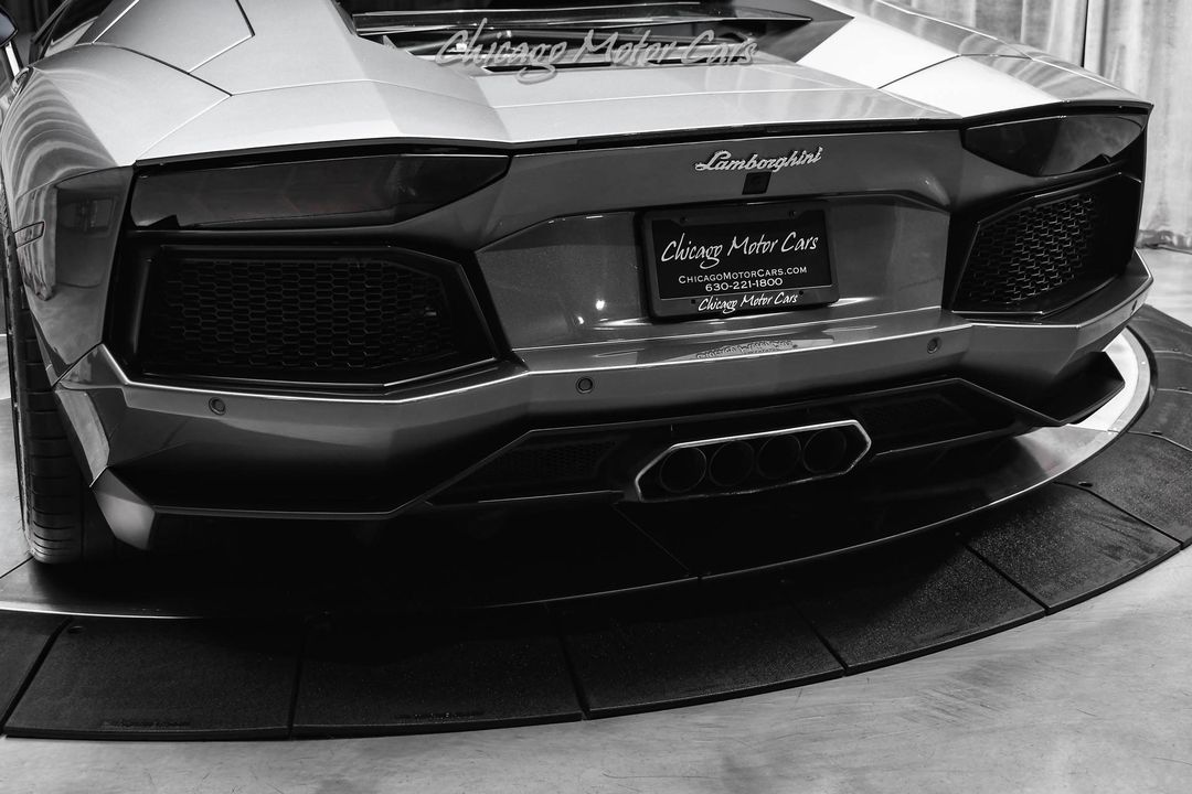 2012 Lamborghini Aventador