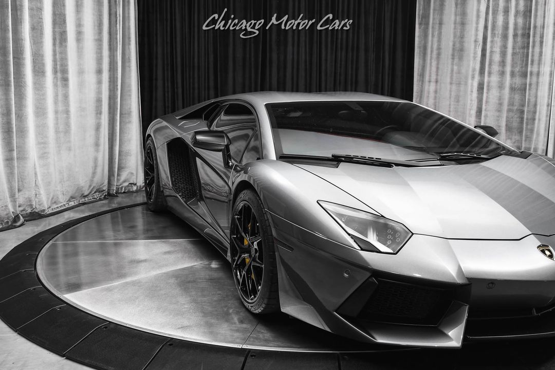 2012 Lamborghini Aventador