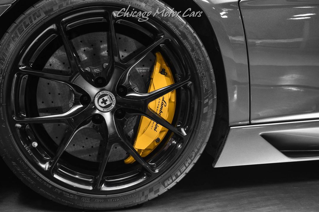 2012 Lamborghini Aventador