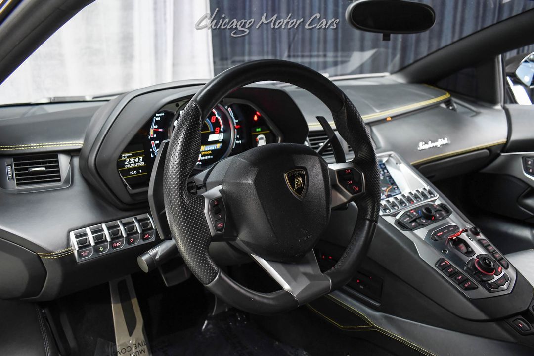 2012 Lamborghini Aventador