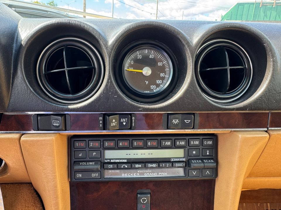 1988 Mercedes-Benz 560