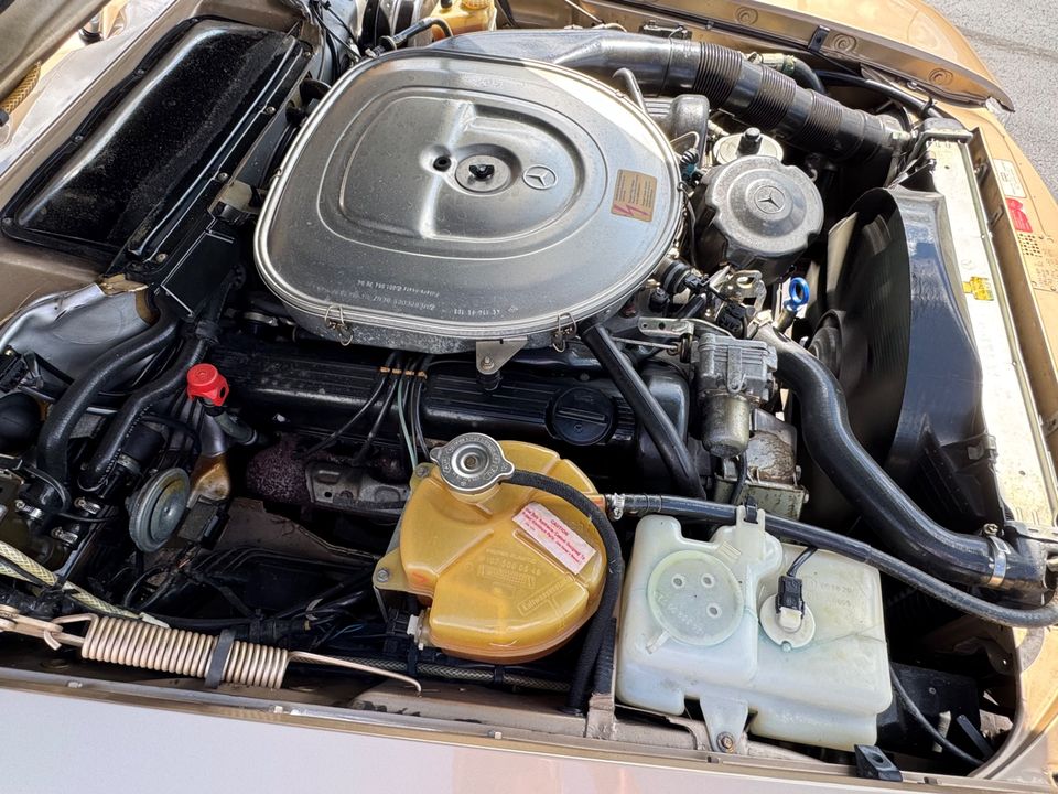 1988 Mercedes-Benz 560