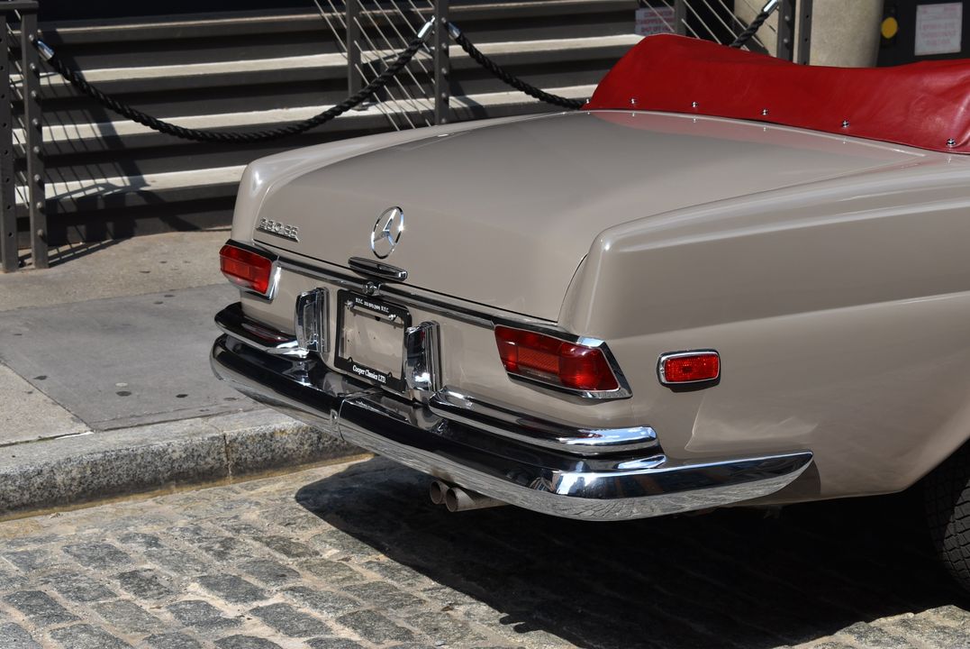 1969 Mercedes-Benz 280SE