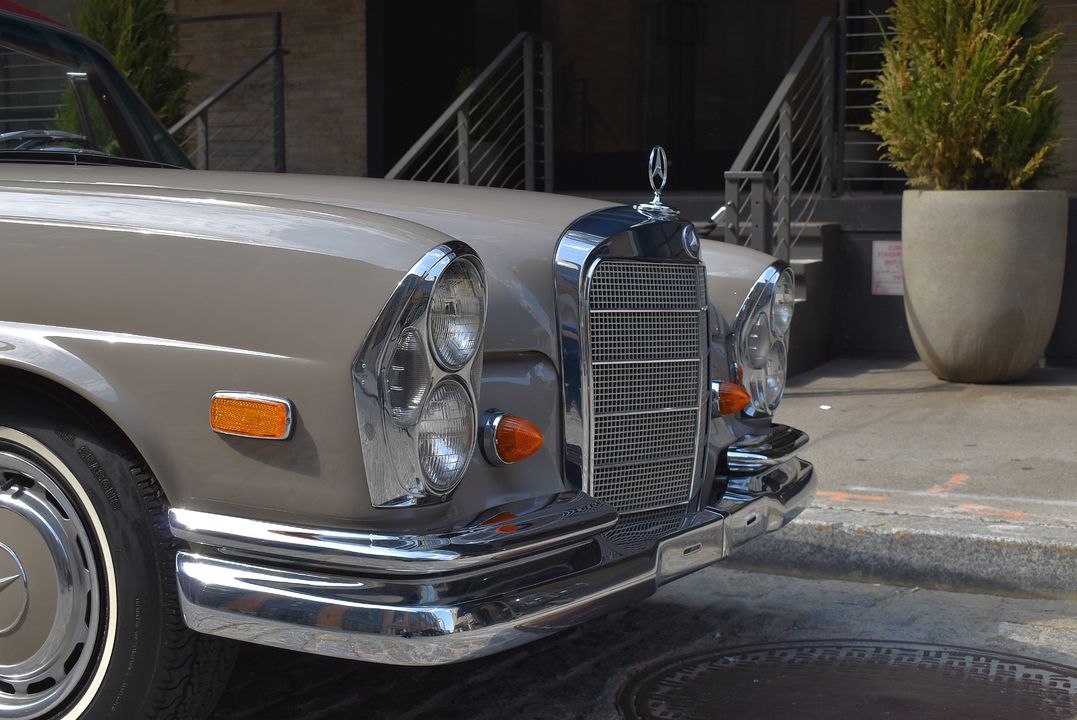 1969 Mercedes-Benz 280SE