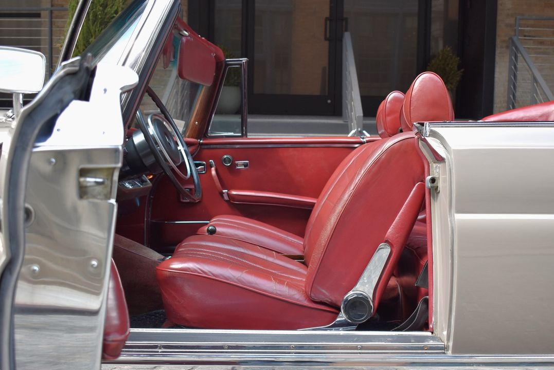 1969 Mercedes-Benz 280SE