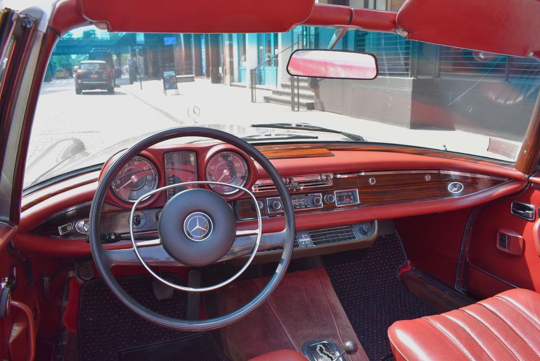 1969 Mercedes-Benz 280SE