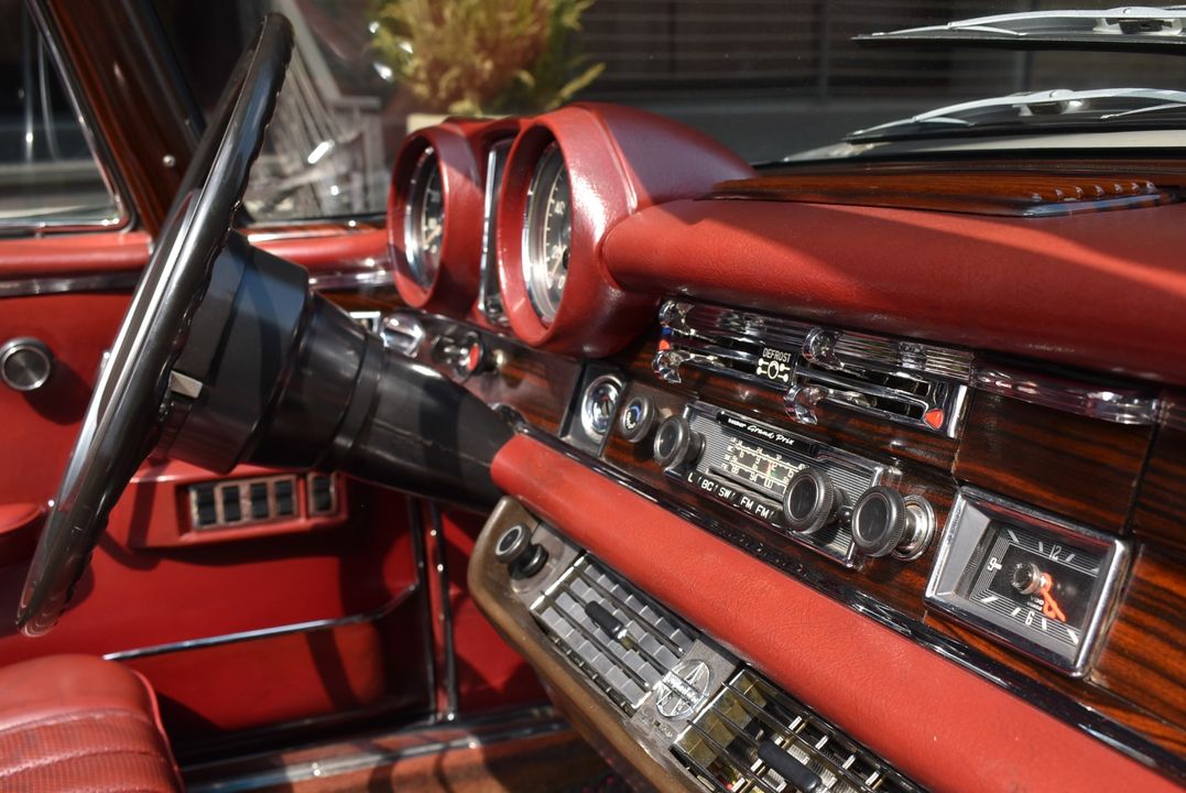 1969 Mercedes-Benz 280SE