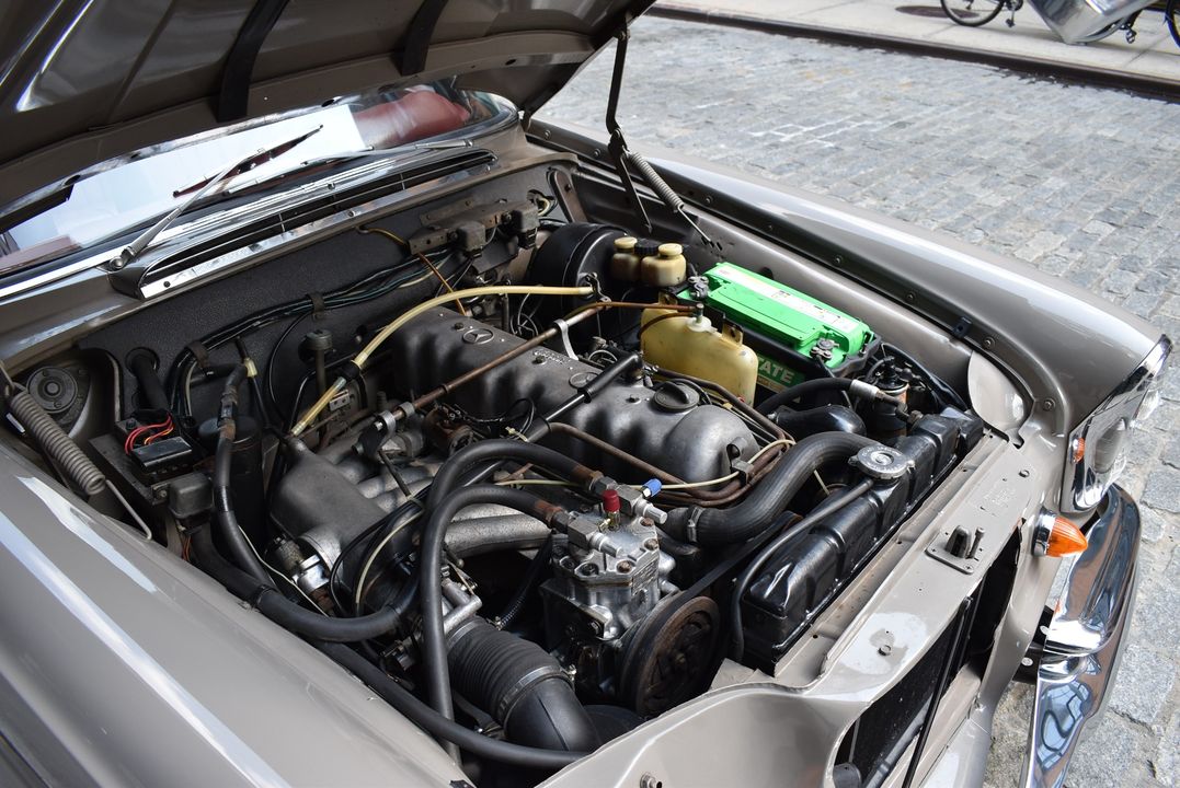 1969 Mercedes-Benz 280SE
