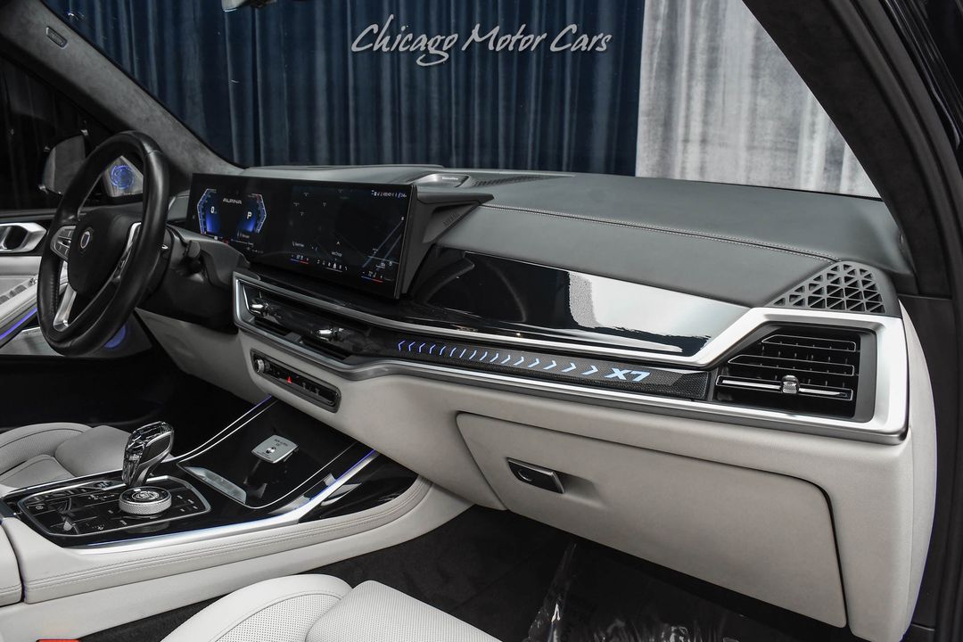 2024 BMW X7