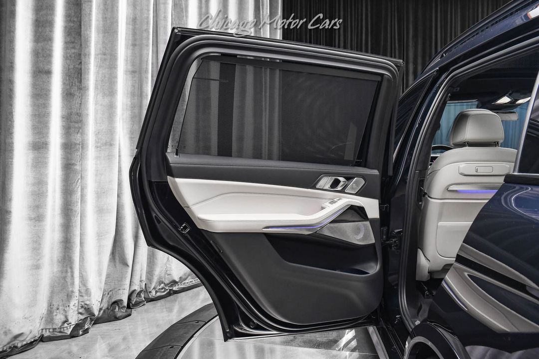 2024 BMW X7
