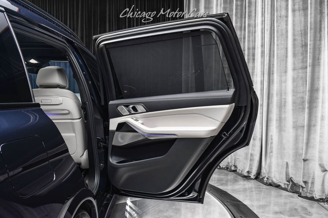 2024 BMW X7