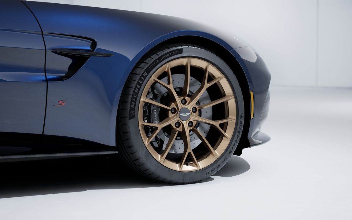 2026 Aston Martin Vantage