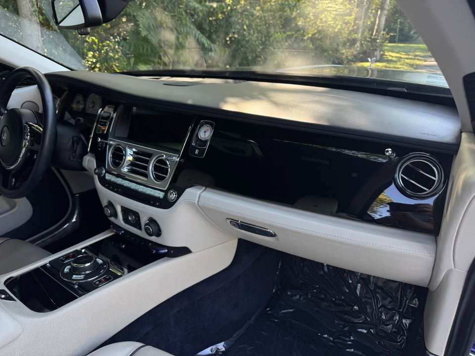 2016 Rolls-Royce Wraith