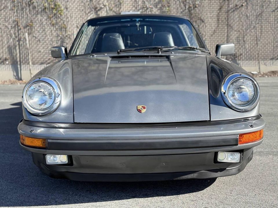 1985 Porsche 911