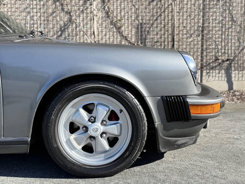 1985 Porsche 911