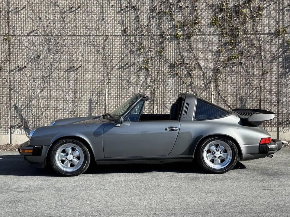 1985 Porsche 911