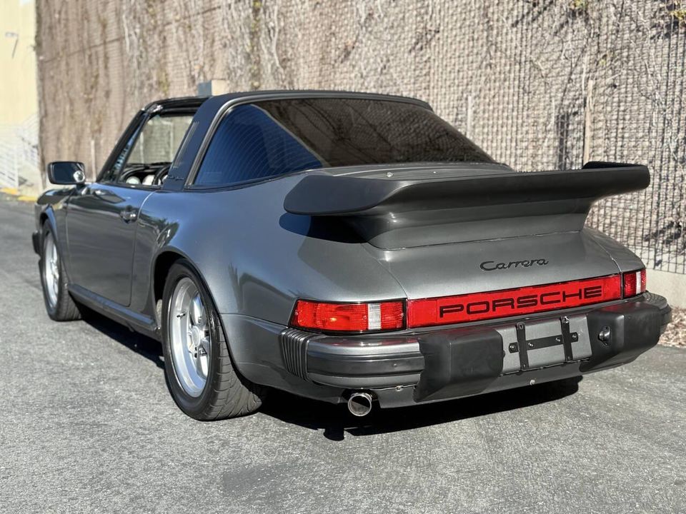 1985 Porsche 911