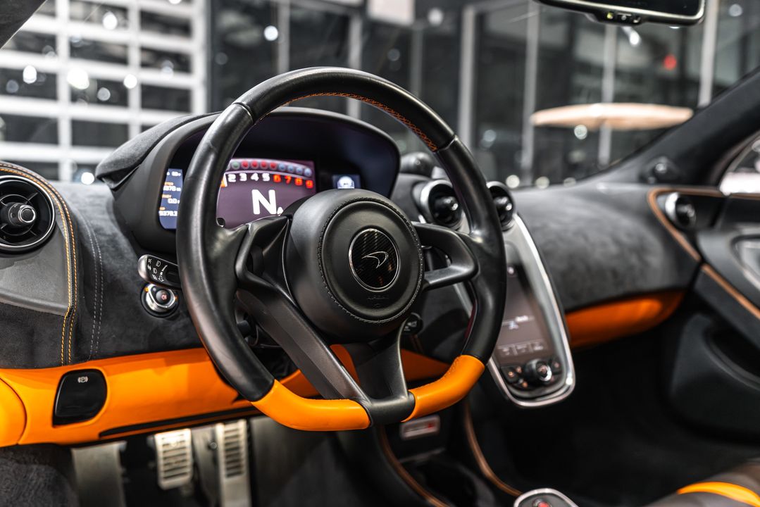 2016 McLaren 570S