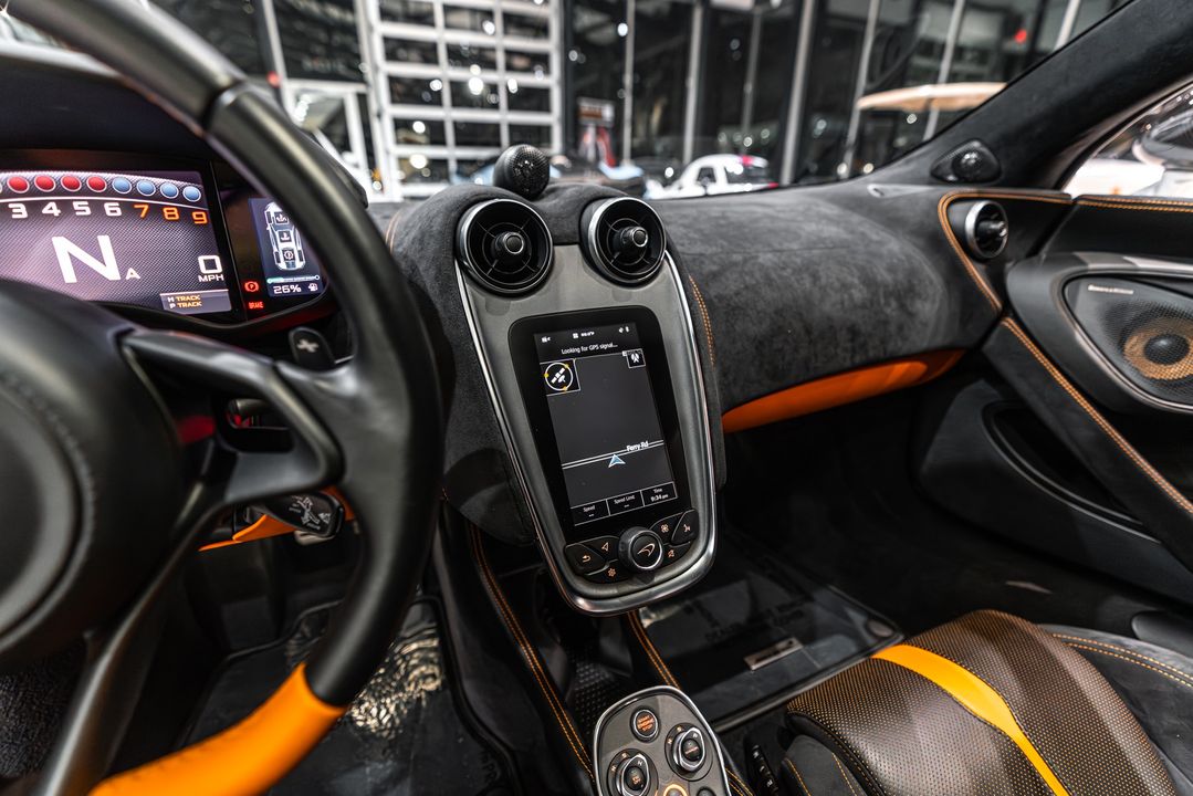 2016 McLaren 570S