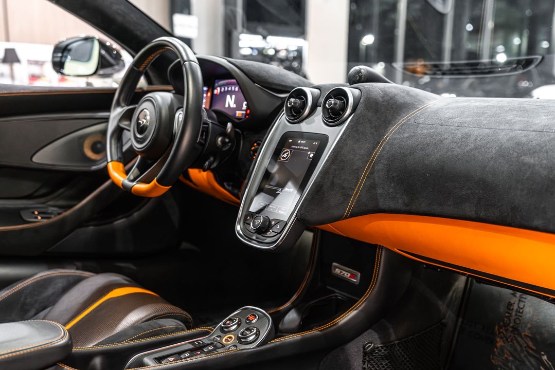 2016 McLaren 570S
