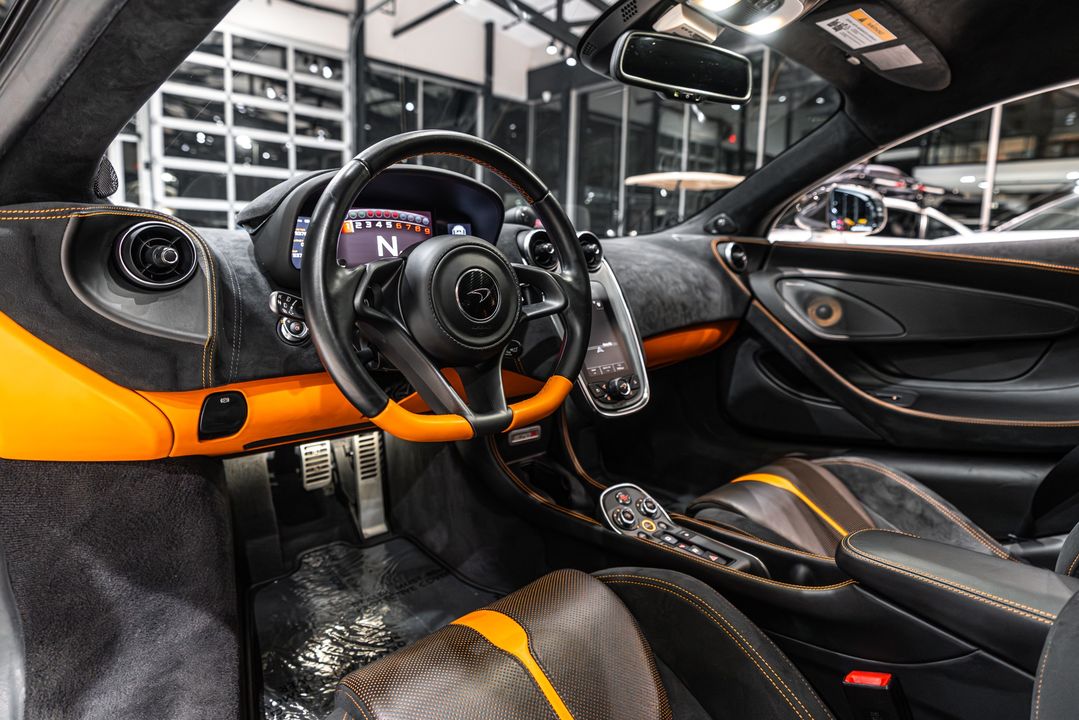 2016 McLaren 570S