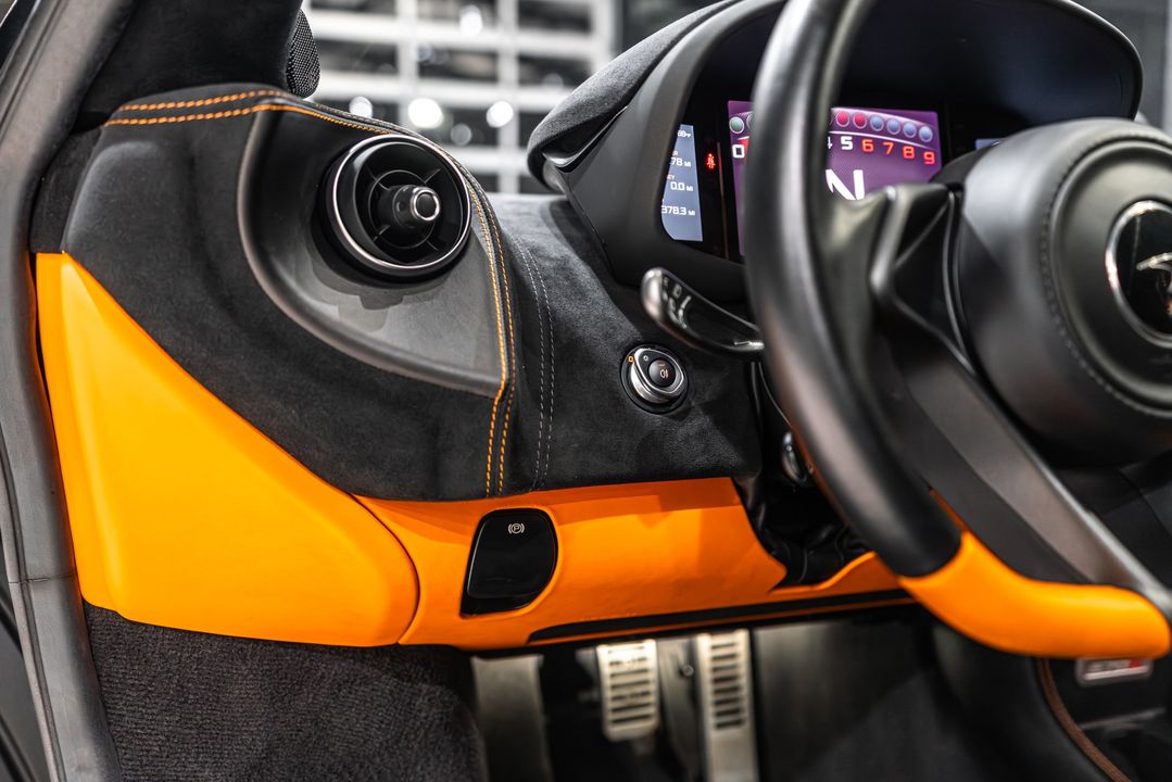 2016 McLaren 570S