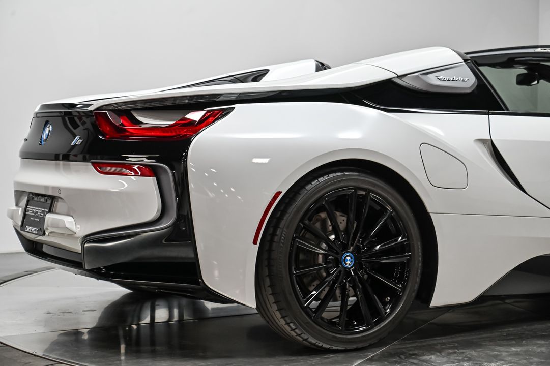 2019 BMW i8